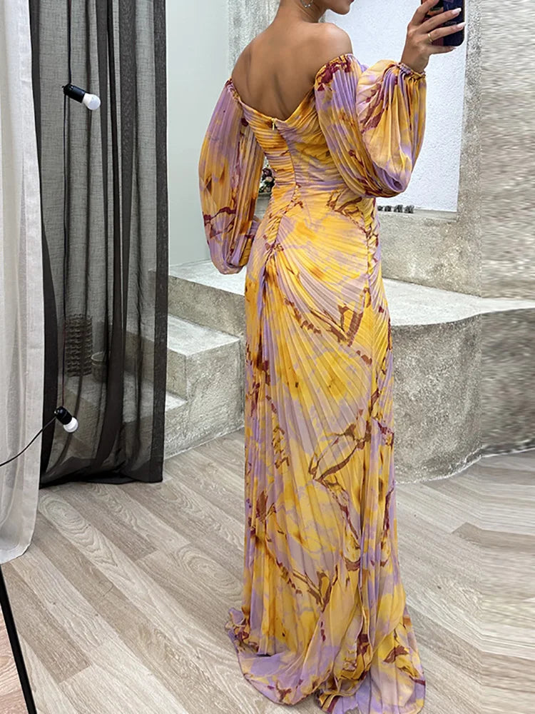 Christina | Elegant dress with V-neckline