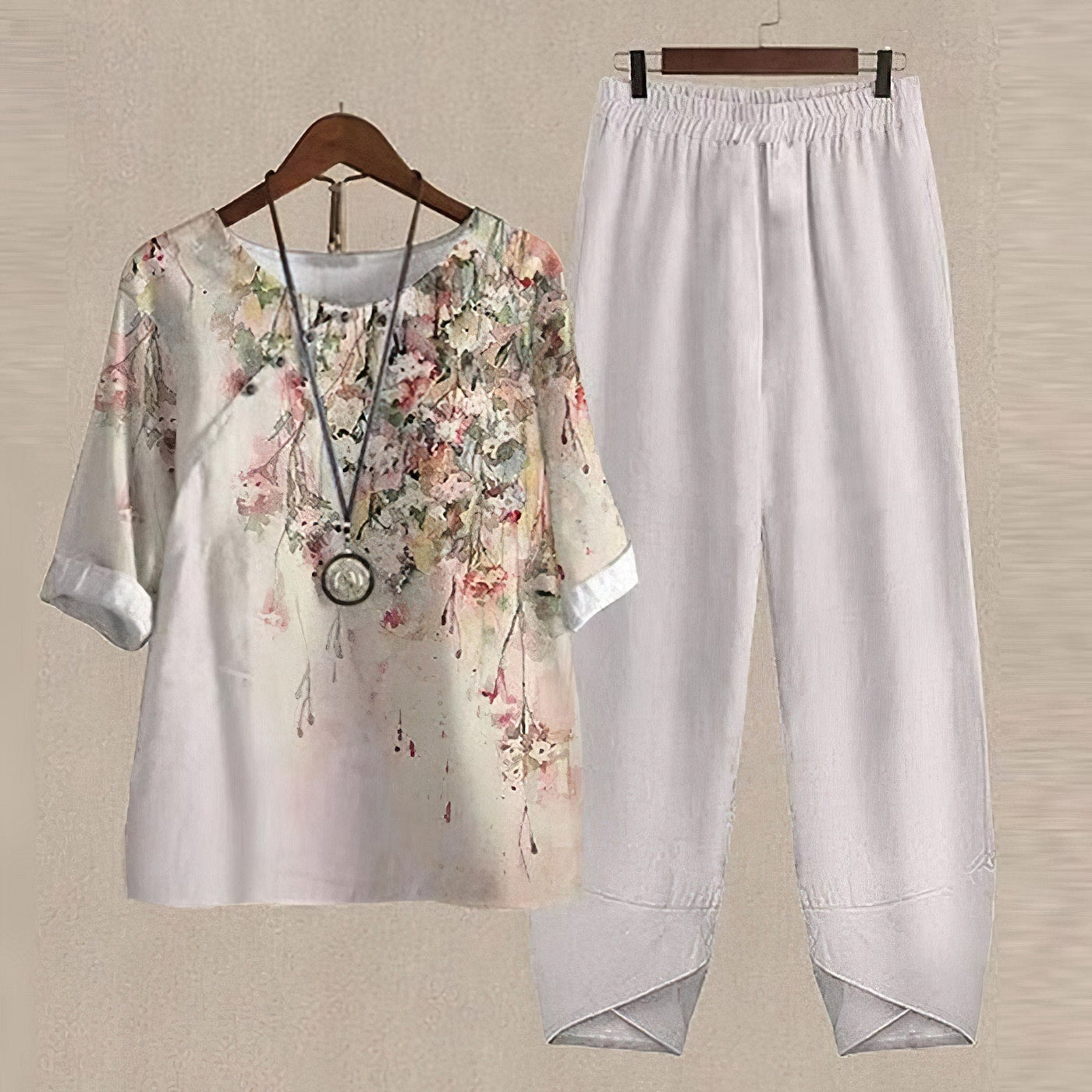 ADELE | Elegant and Comfortable Hand-Made-Set